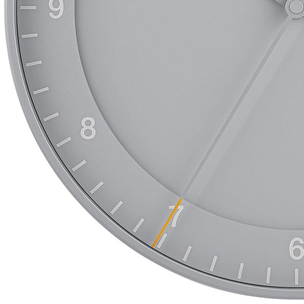 BC17 Braun classic large analogue wall clock - grey